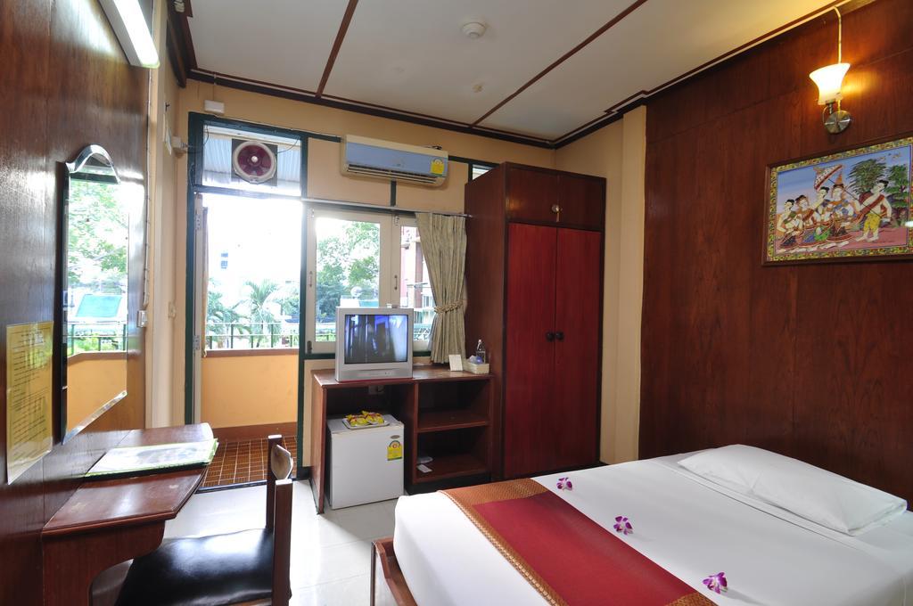 Khách sạn Swan Bangkok