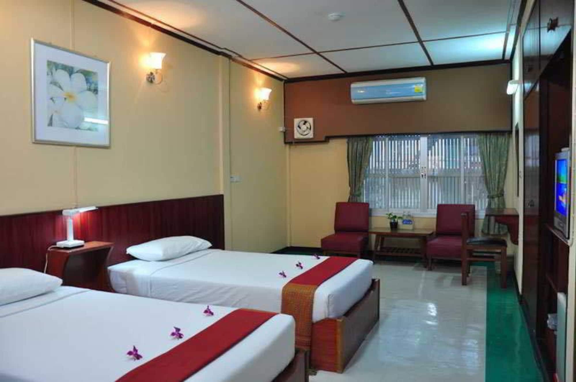Khách sạn Swan Bangkok